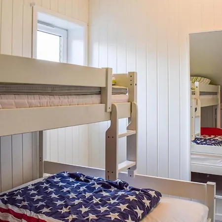 Beautiful In Grimstad W/ Outdoor Swimming Pool, Sauna And 3 Bedrooms *